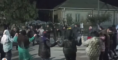 Танцы под открытым небом: в Чадыр-Лунге завершились осенние народные гуляния &laquo;Кешя хорусу&raquo;