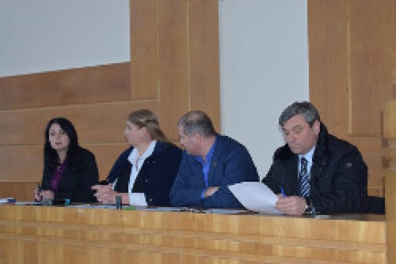 Чадыр-Лунгский Совет решил обратиться к региональным властям с требованием справедливого распределения средств