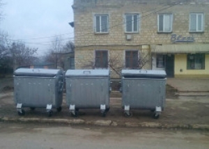 В Чадыр-Лунге уже повредили новые мусорные контейнеры