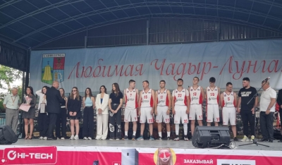 В День города ряд граждан получили дипломы, благодарственные письма и денежные вознаграждения