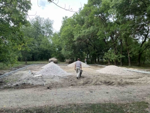 В Чадыр-Лунге стартовали работы по строительству скейт-парка