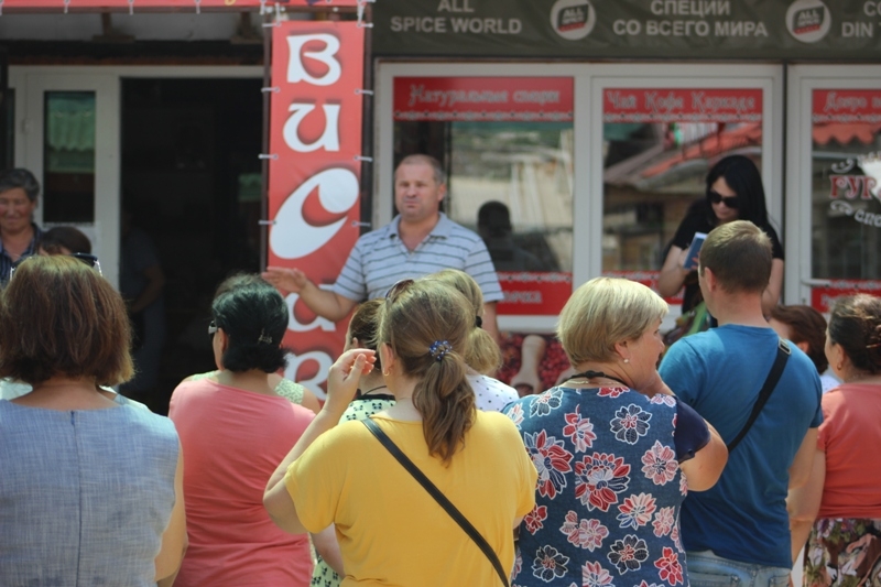 Анатолий Топал провел встречу с экономическими агентами двух рынков Чадыр-Лунги