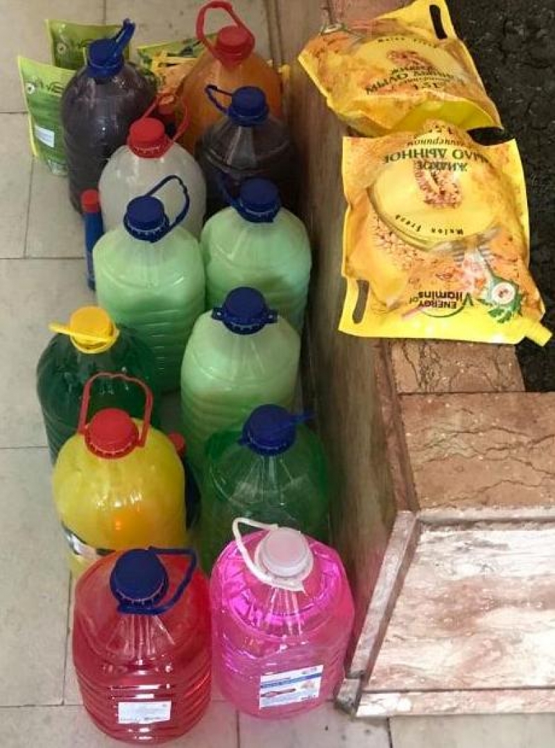 Магазин "Клебер" передал дезинфицирующие средства службам примарии