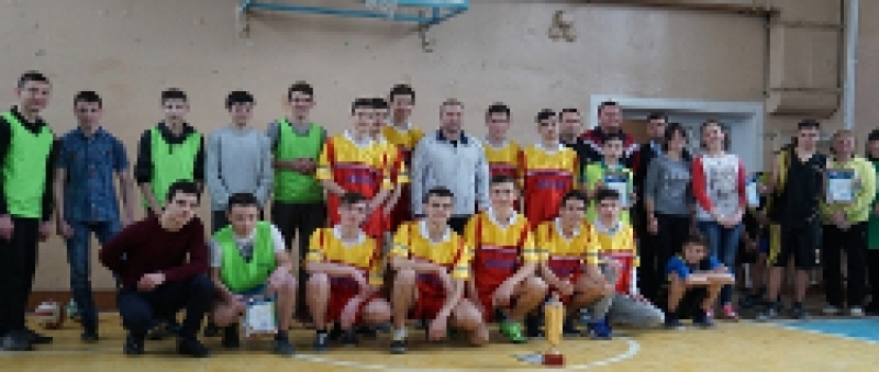 В Чадыр-Лунге прошли городские первенства по волейболу