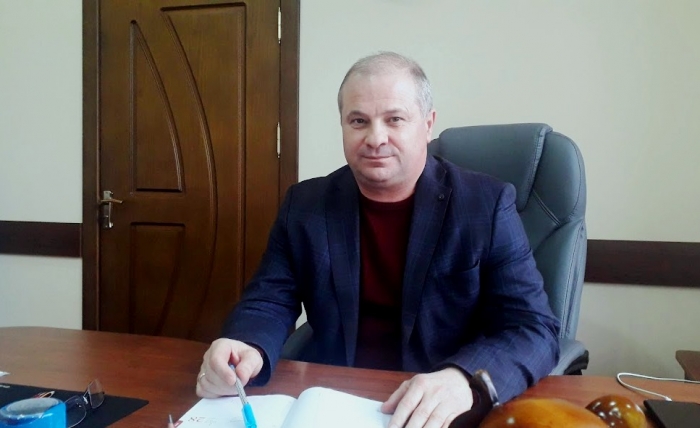 Анатолий Топал в передаче на Laf.md - отвечает на вопрос о приглашении на парламентскую комиссию
