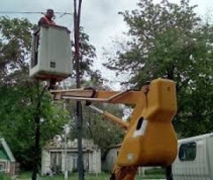 До конца года городской парк будет освещен