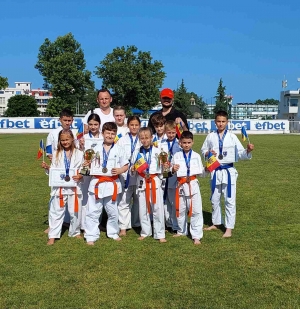 Каратисты Алексей Кунчев и Анастасия Ефтени – золотые призеры международного Чемпионата по SHINKYOKUSHINKAI