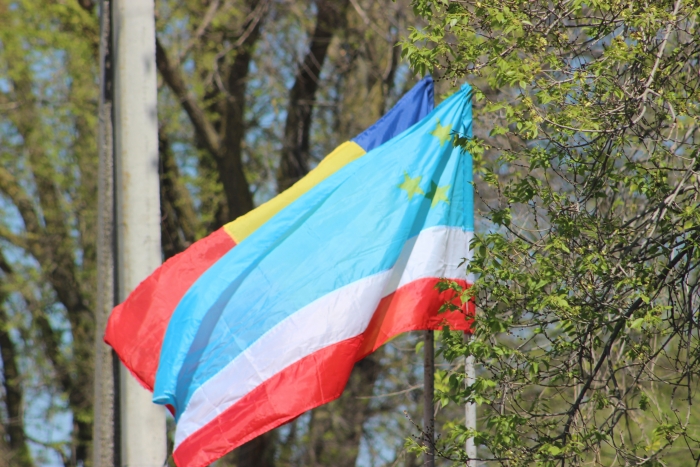 Примария и Совет Чадыр-Лунги поздравляет горожан с Днём принятия Закона &ldquo; Уложение Гагаузии (Гагауз Ери)"