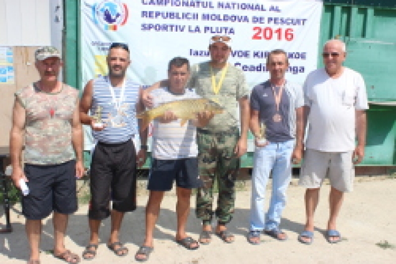 В минувшие выходные прошли городские соревнования по рыбной ловли