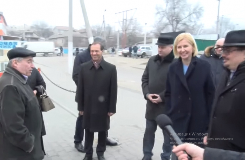 Башкан и глава делегации ЕС инспектируют подъезд к Чадыр-Лунгскому рынку  (LIVE)