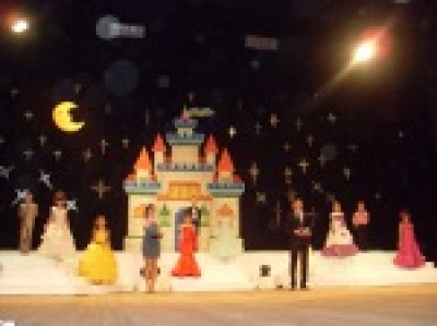 В Чадыр-Лунге состоялся конкурс «Принц и Принцесса»