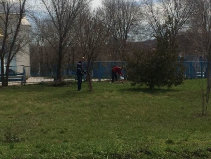 В Чадыр-Лунге проходит предпасхальный субботник