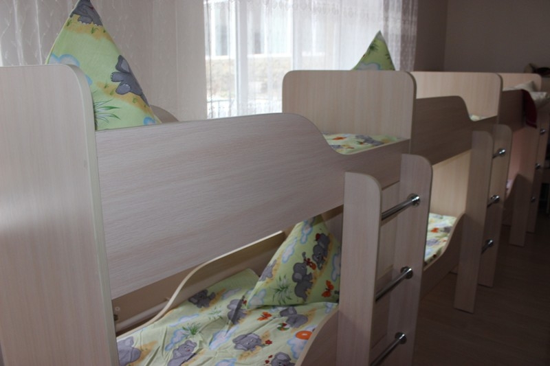 Три группы детского сада №8 оснастили новой мебелью